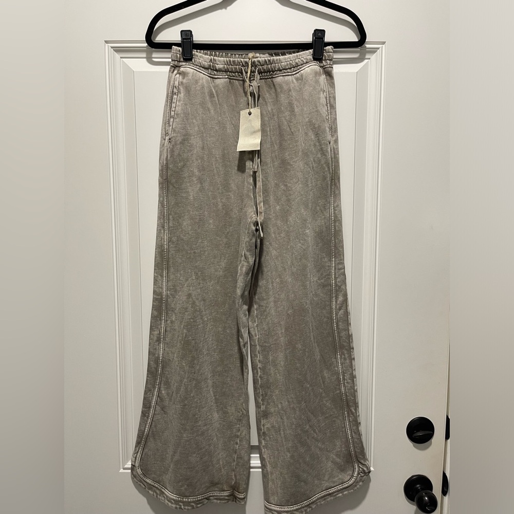 New, Easel brand Micro French Terry Wide Leg Pant